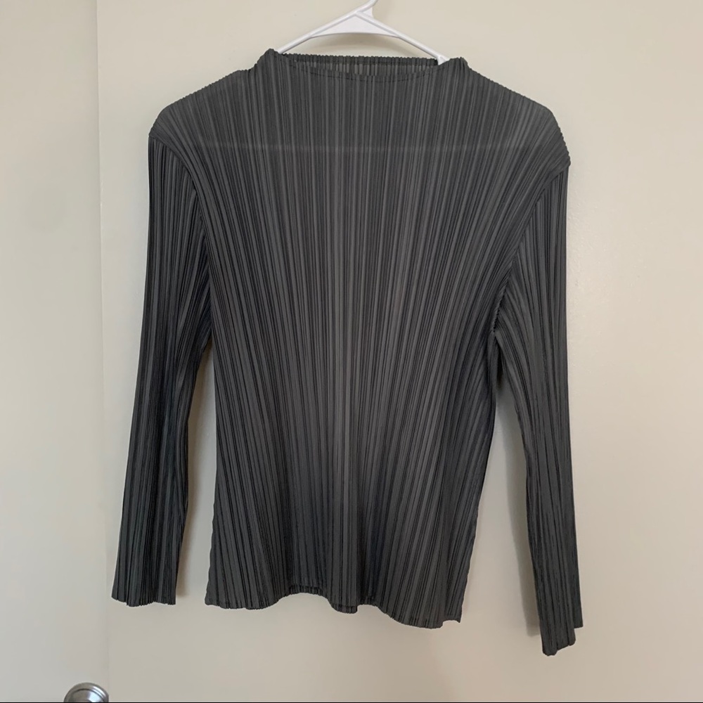 COPY - Pleats please style top